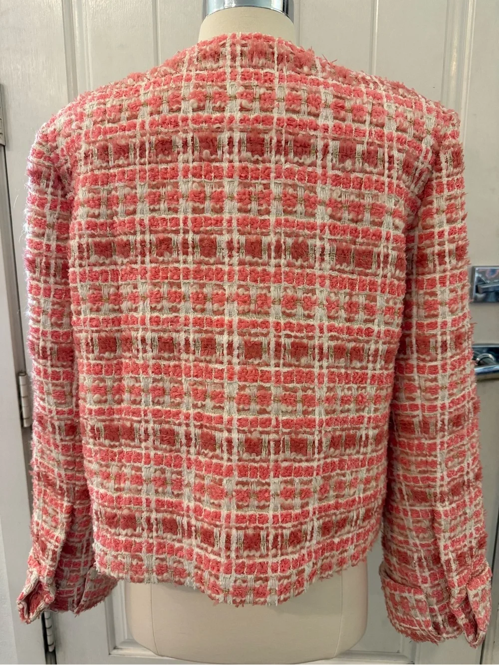 Marie Elie Paris Pink Tweed Jacket Classic Bouclé floral snaps size 40